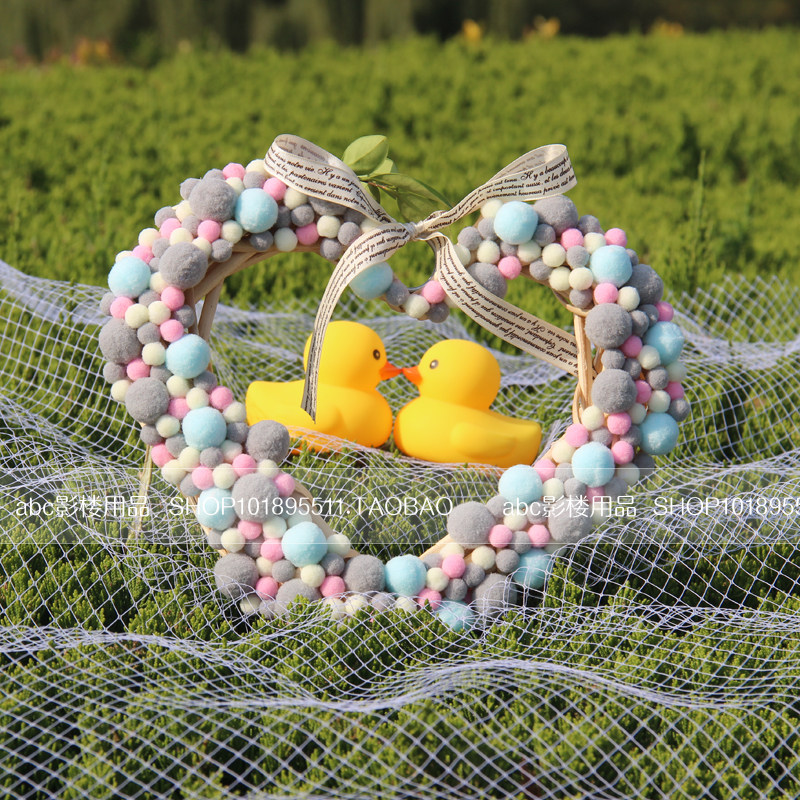 速发创意新款婚纱摄影小旅具韩式影楼外景道拍主题样照道具爱心形