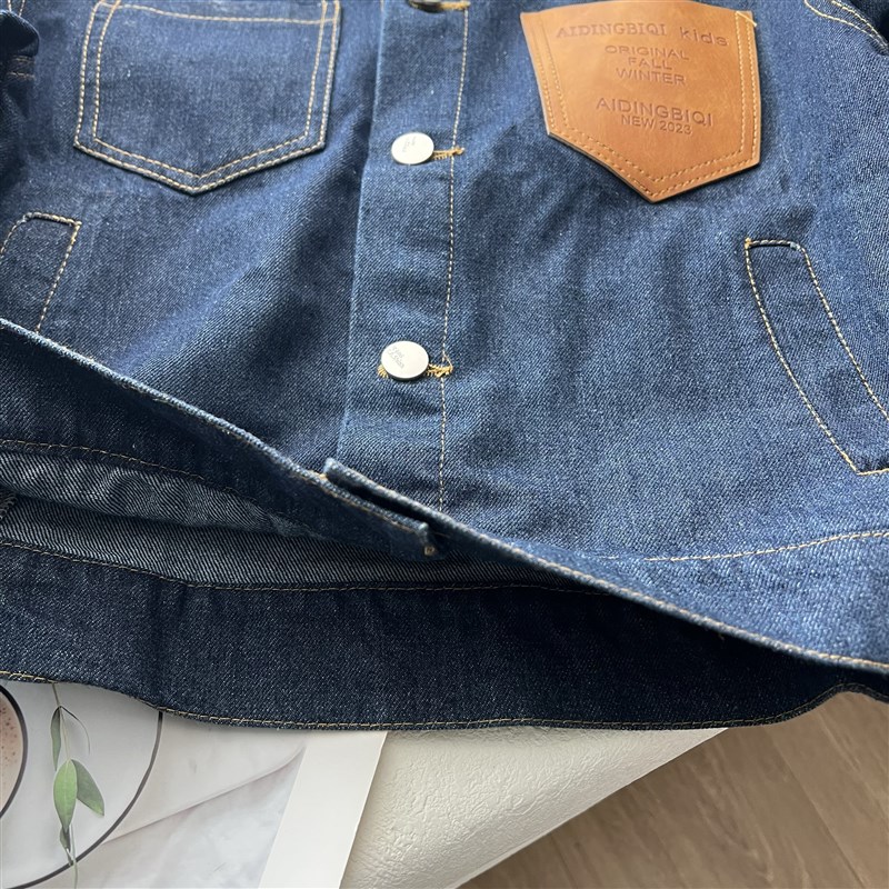 8B男孩女童牛仔外套春装口袋牛仔夹克学生薄衬衣上衣120-170