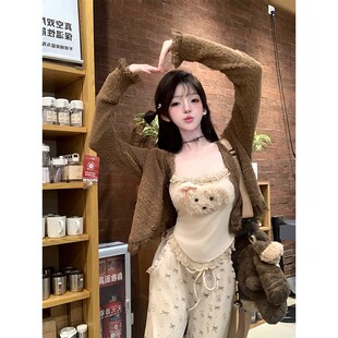 【REESE】奶油小狗 秋冬显瘦内搭吊带背心休闲长裤R2156-1L