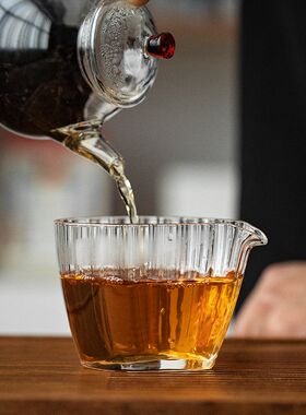 日式创意心型条纹玻璃公道杯x全透明公杯手工吹制茶海分茶器耐高