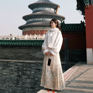 月渺境明珠毛呢外套马面裙搭配的上衣2026冬新款女装汉服国风