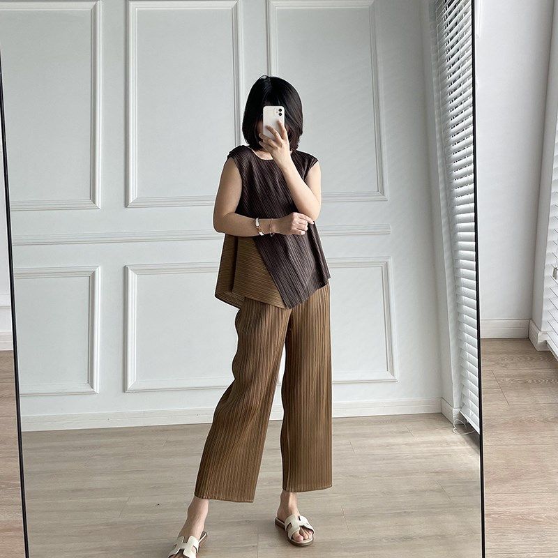 自留 一生推 !3z褶皱拼色无袖上衣+褶皱阔腿直筒休闲裤套装,女装/女士精品,时尚套装,淘宝优惠券,粉丝福利购,淘宝优惠卷