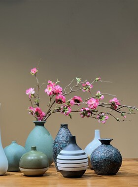 现货速发新中式复古陶瓷小花瓶干花禅意摆件餐桌客厅办公室玄关家