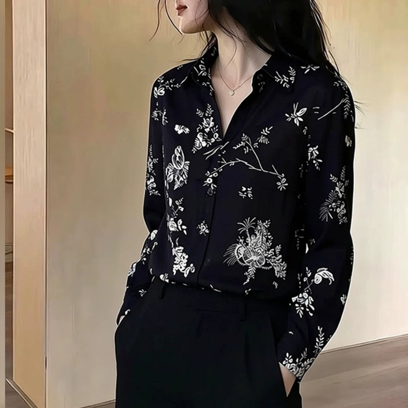 高知小资复古风黑色印花POLO领衬衫女装春夏季新款高级感轻奢上衣