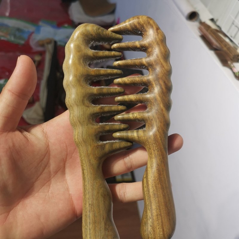 新款上市绿檀木大把经络按梳紫檀木梳头部经络梳子木质