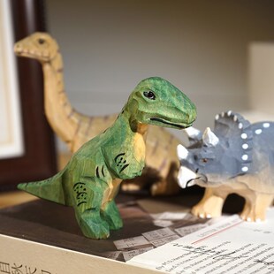 恐龙手工木雕小摆件霸王龙腕龙三角龙剑龙木质雕刻公仔桌面装饰品