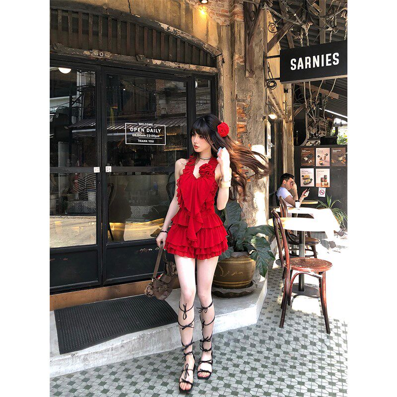 南理香罗斯林玫瑰 夏日绝美海边度假红色两件套女夏性感挂脖上衣