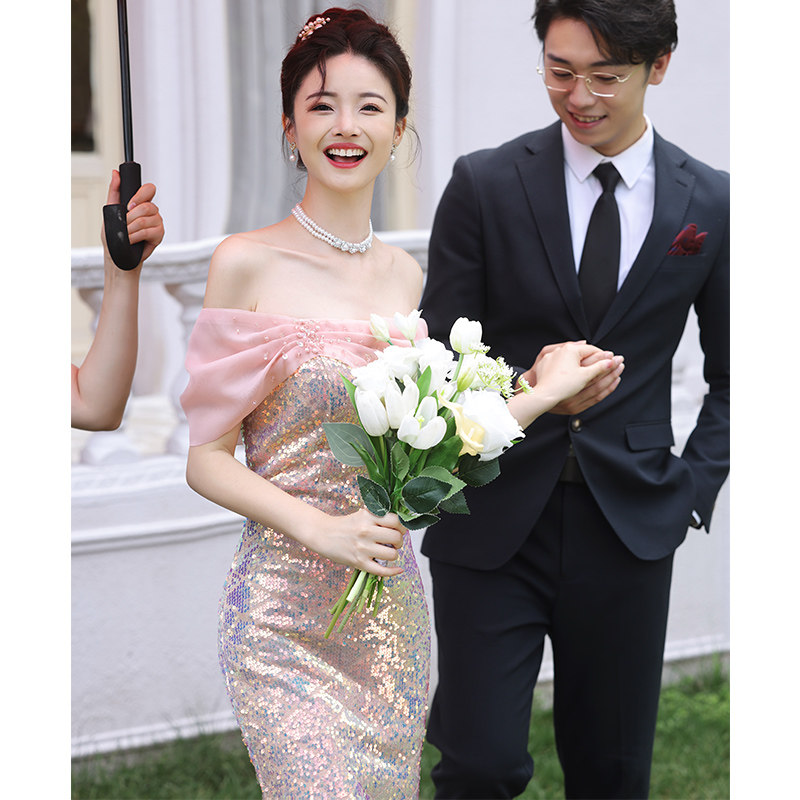 速发鱼尾晚礼服2024新款一字肩高级感主持人订婚连衣裙轻奢小众高