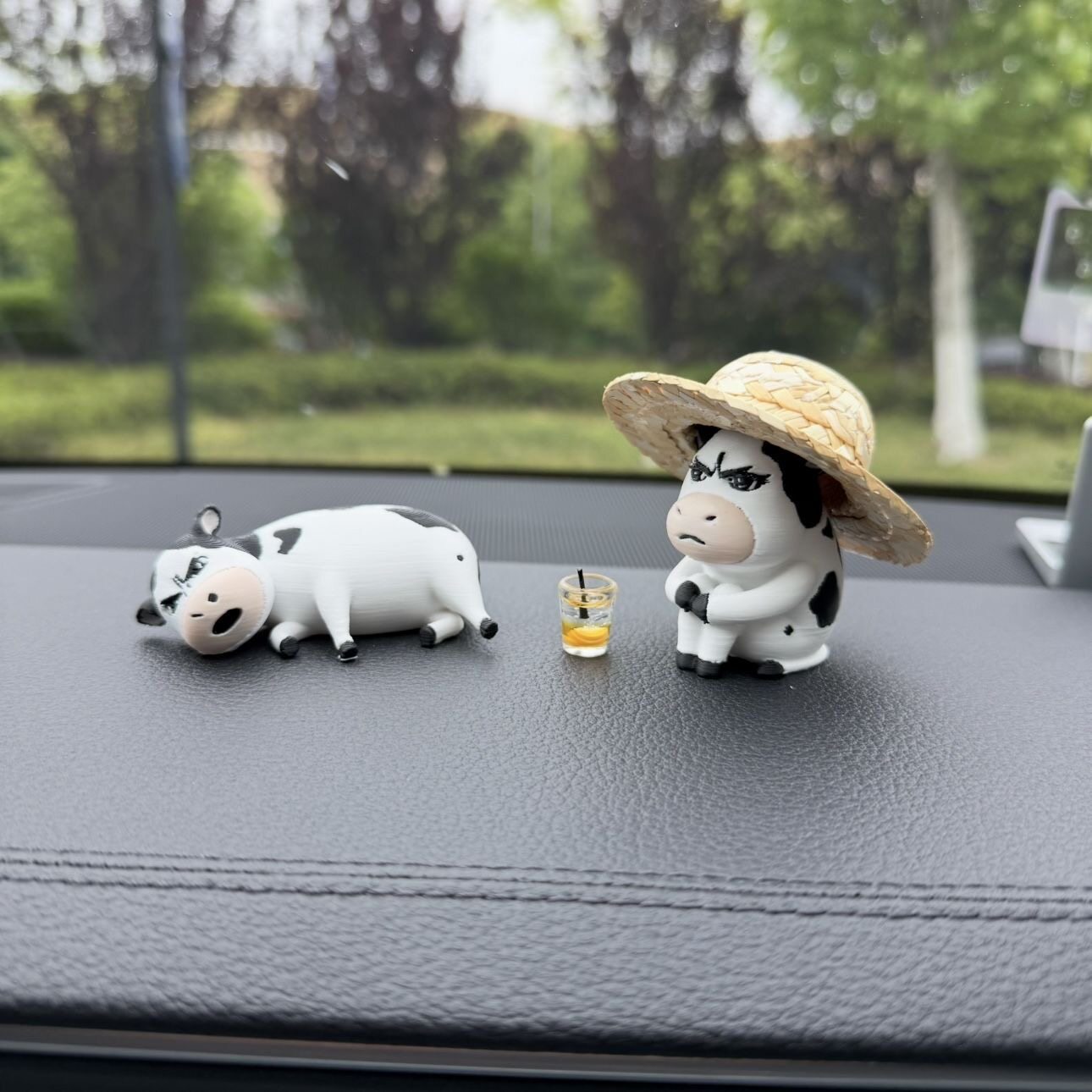 牛马打工人车载手办丑萌公