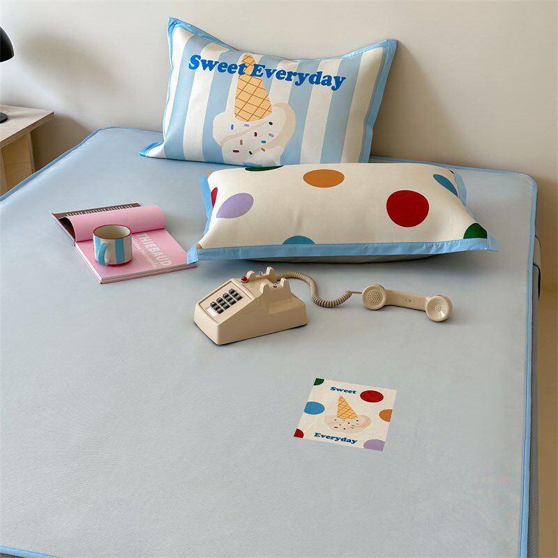 夏季凉感冰丝席 ins可爱卡通印花三件套机洗床笠款空调席.双人1.8