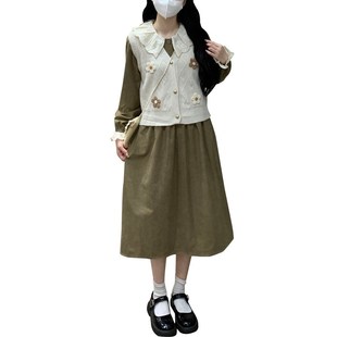 初中女生秋冬灯芯绒连衣裙可爱学院风高中学生毛衣马甲套装中长裙