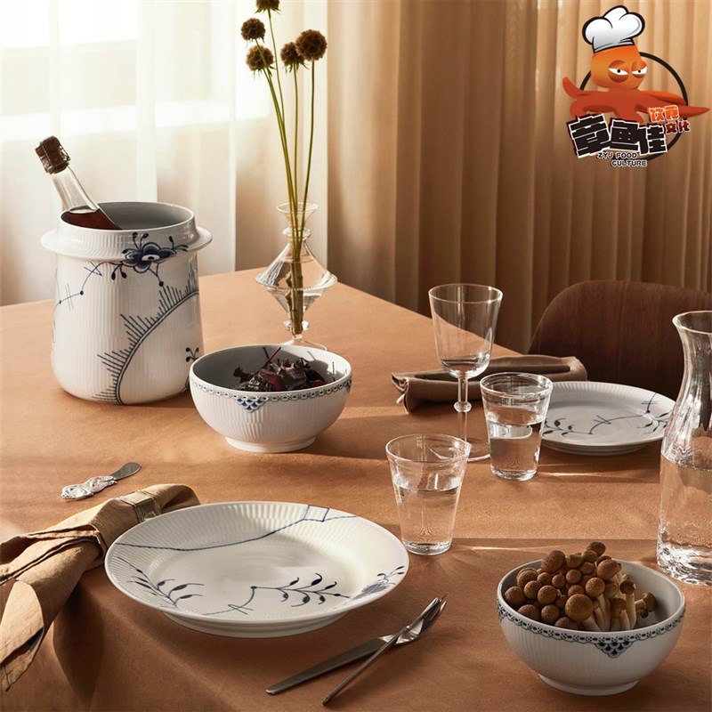 丹麦皇家哥本哈根 公主蓝 手绘瓷器餐具套装咖啡杯子碗盘茶壶家用