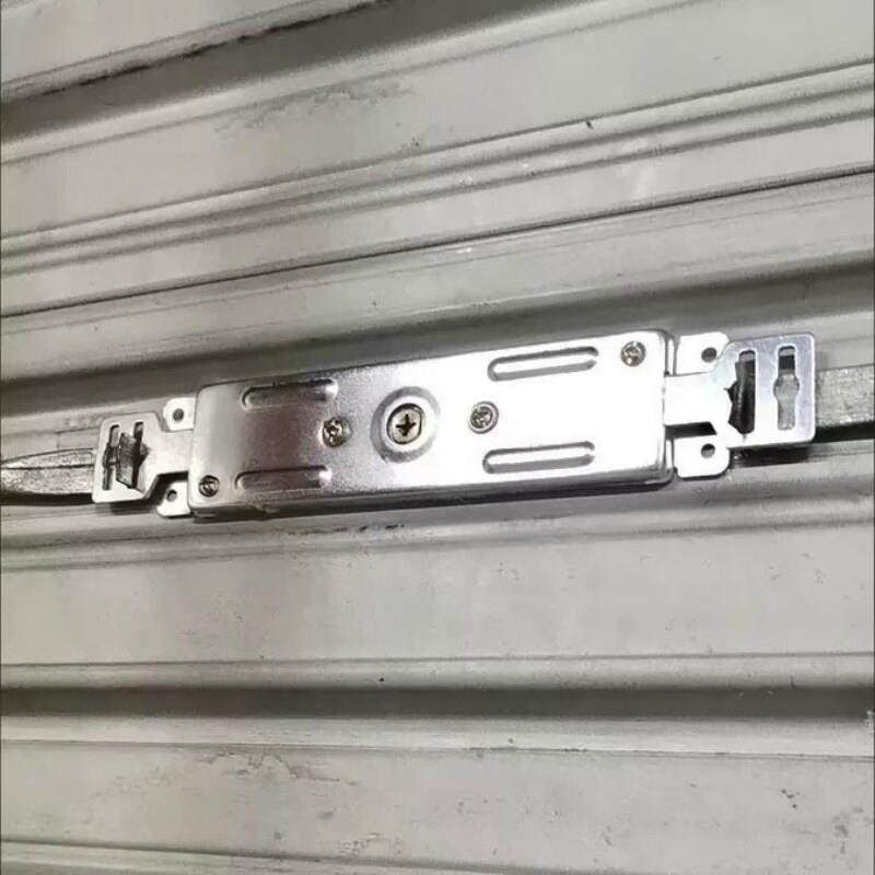 卷闸门锁通用型卷帘门锁十字防盗车库圈配件连拉闸锁中间开铜芯