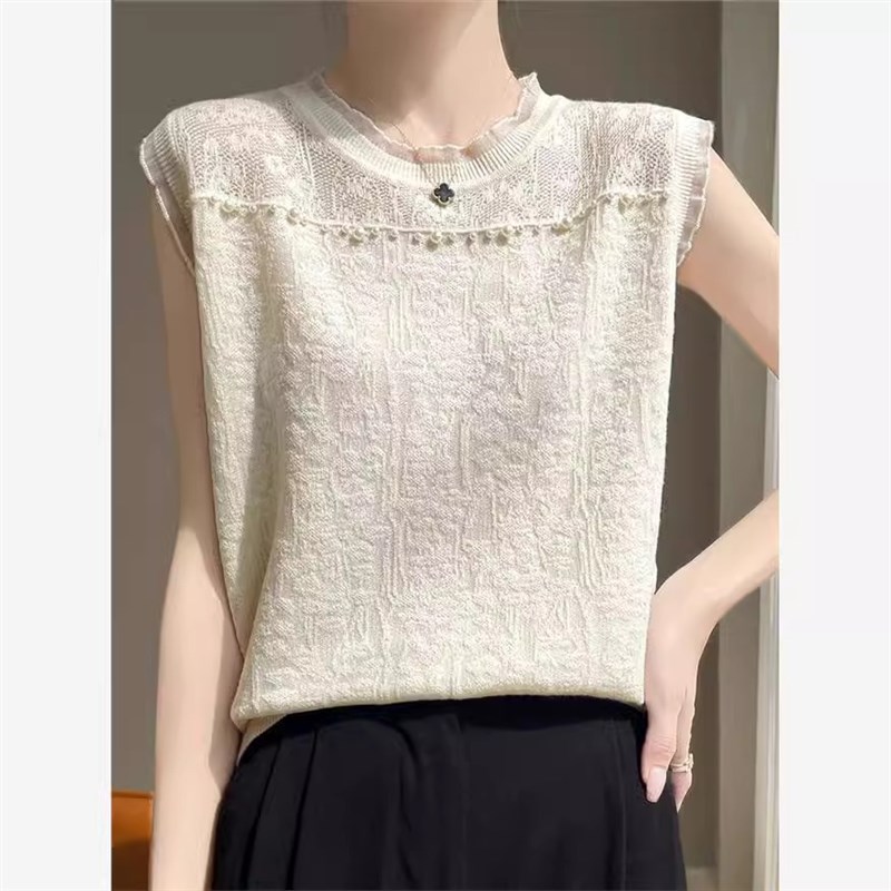 蕾丝网纱拼接圆领吊带背心女精纺羊毛提花针织无袖钉珠内搭打底衫