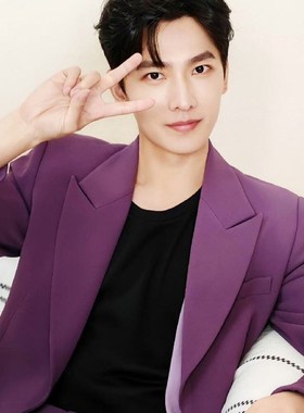 新款演出舞台主持艺考年会美发造型发型师假两件紫色西服套装1076
