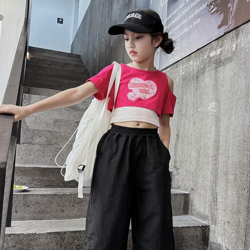 女童夏季短袖T恤套装儿童短款多巴胺六一嘻哈街舞服表演露肩上衣