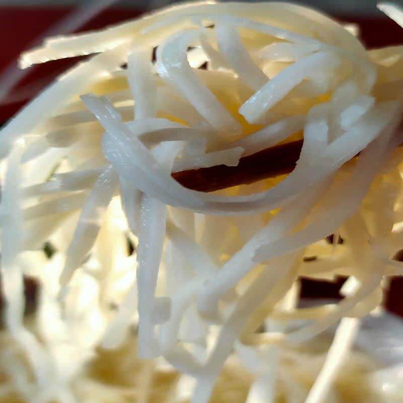 贵州兴义酸笋牛肉臭笋酸辣笋丝腌竹笋螺狮粉酸笋云南傣味酸爽脆嫩