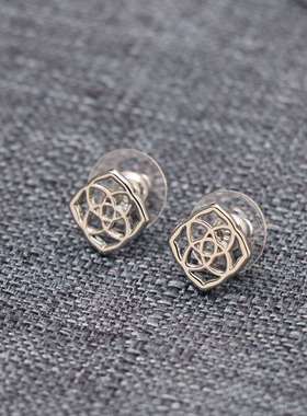 Simple Temperament Rose Flower Clavicle Chain Ladies Jewelry