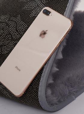 Living room carpt sofa cofee tabfle lanket bay winbdoI67547e