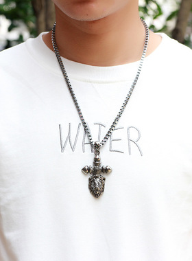 时尚男士吊坠狮子骷髅凶悍个性饰品项饰硬汉风十字架项链金属饰品