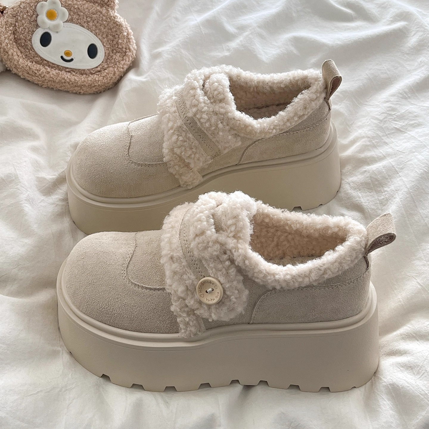 时尚百搭厚底增高乐福鞋