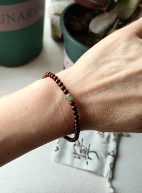 印度小叶紫檀香实木原木极细小珠手链女手串莲花和田玉珠精致素雅