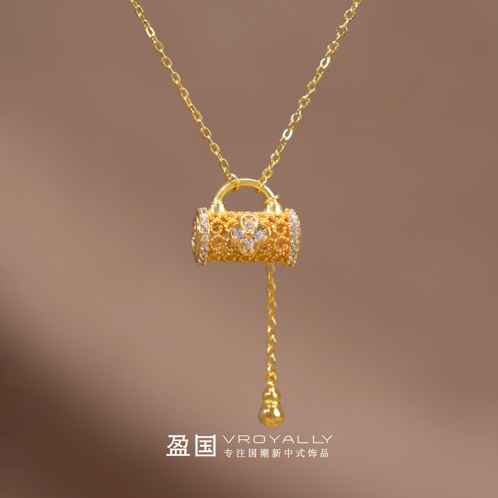 小众设计感复古金锁扣项链