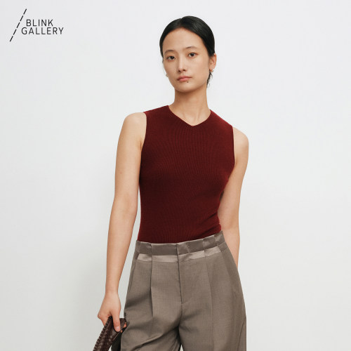 BLINK/醋酸羊绒透气小V领遮副乳修身显瘦无袖针织背心叠穿马甲