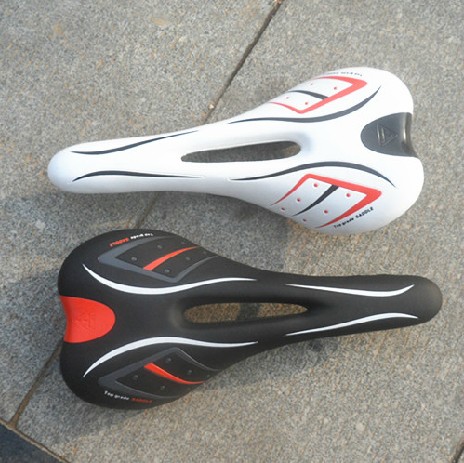 。自行车鞍座 骑行鞍座 单车坐垫 公路/登山车通用