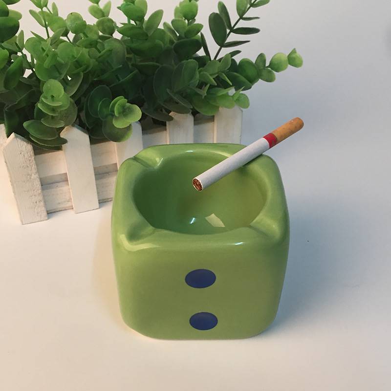 现货速发烟灰缸艺术欧式个性可爱创意骰子陶瓷烟灰缸时尚家居筛子