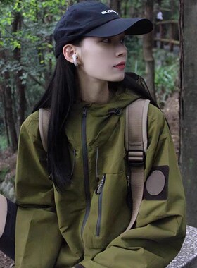 速发AU2U式A冲锋衣绿色登山外套20F5新款美R户外三合一防风高级感