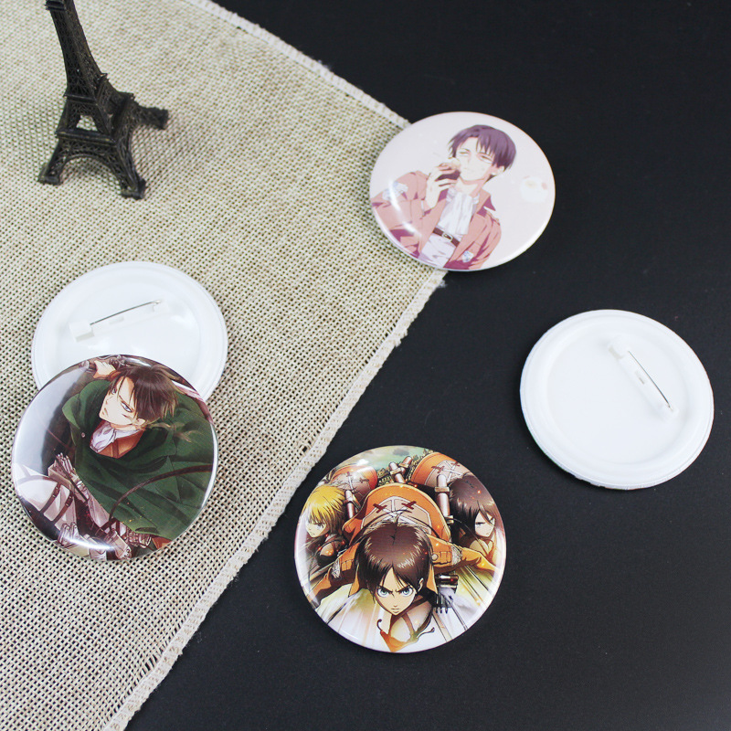 新品Anime Attack on Titan Badges on a Backpack Levi Icon Pin