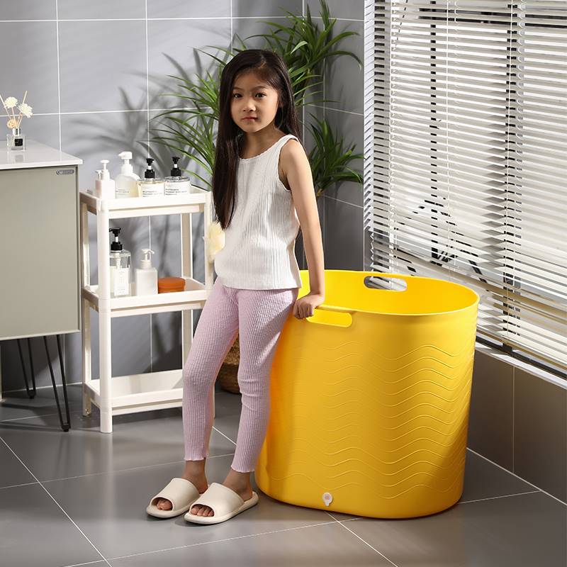 儿童洗澡桶3到12岁折叠婴幼儿浴桶加厚保温手提可坐一体洗澡盆塑
