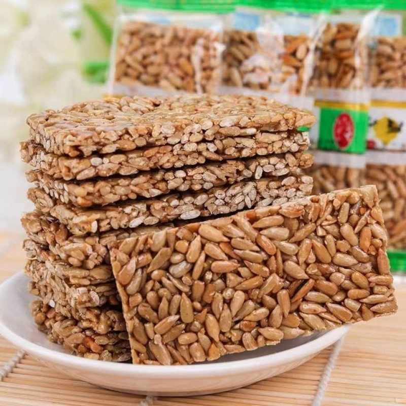 瓜子酥片瓜子仁葵花籽仁饼能量架特产休闲零食整箱批发独立包装