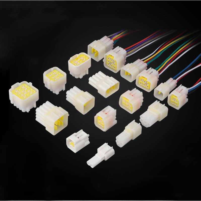 2.3汽车防水连接器6P电动汽车连接器端子座3孔公母插头线束插头