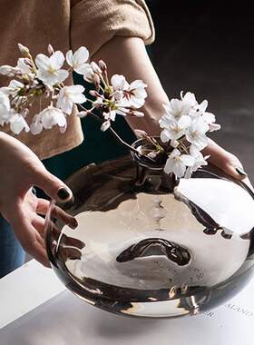 美式透明大肚棕色玻璃花瓶 灰色质感样板房客厅插花扁圆花器摆件y