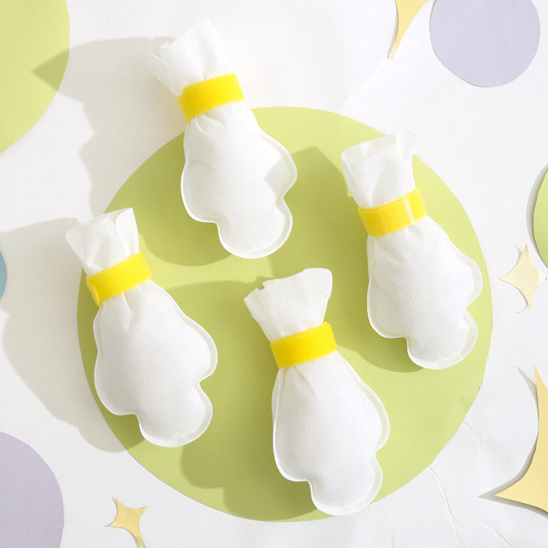 速发一次性脚出小型犬防熊神器狗鞋比脏鞋套外套小狗泰迪鞋子