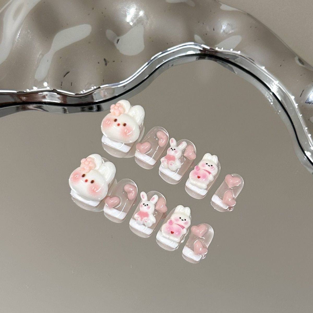 纯手工穿戴甲可爱兔兔卡通小孩法式裸色短短款爆款学生指甲贴片,彩妆/香水/美妆工具,美甲工具,淘宝优惠券,粉丝福利购,淘宝优惠卷