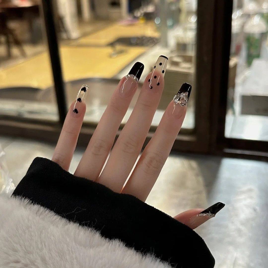 纯手工穿戴甲中长款/ 甜心少女歪心钻/ 法式波点定制/美甲贴片,彩妆/香水/美妆工具,美甲工具,淘宝优惠券,粉丝福利购,淘宝优惠卷