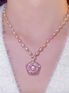 旋转项链女小众高级感幸运花吊坠锁骨链毛衣链服饰挂