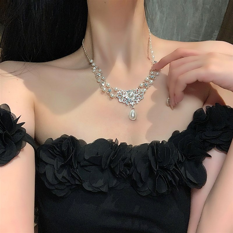新品法式水滴珍珠项链女2024新款复古公主宫廷风锁骨链晚礼服镶钻
