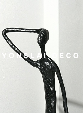 现代简约抽象人像雕塑摆件售楼处玄关柜样板房间软装饰品人物雕塑