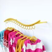 服装 上墙侧挂带板免打孔上墙展示架侧挂架童 货架展示架上墙壁挂式