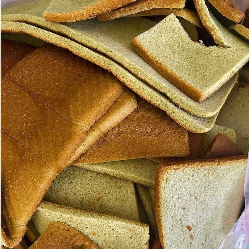 蔗糖黑全麦面包边吐司面边包角料粗散装宿舍方便粮早餐0春游零食
