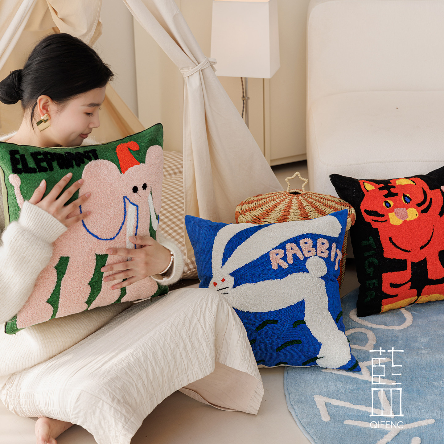 原创设计毛巾绣抱枕套 可爱动物图案沙发靠垫卧室床头靠背不含芯,居家布艺,靠垫/抱枕,淘宝优惠券,粉丝福利购,淘宝优惠卷