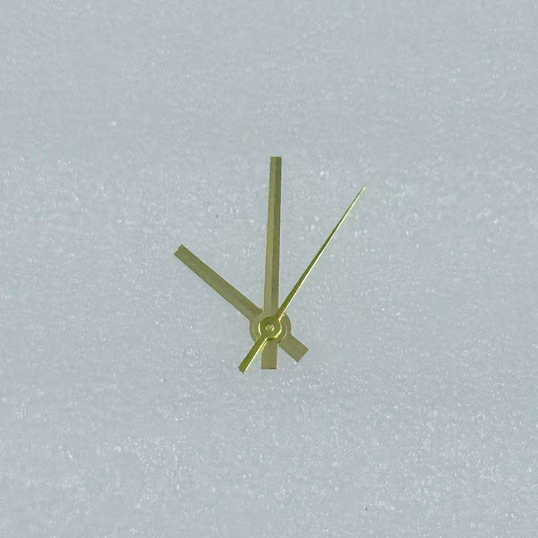 thumbnail for The new modified women's hand-of-the-date green luminous fits the NH05 calibre, size: 7-10-10