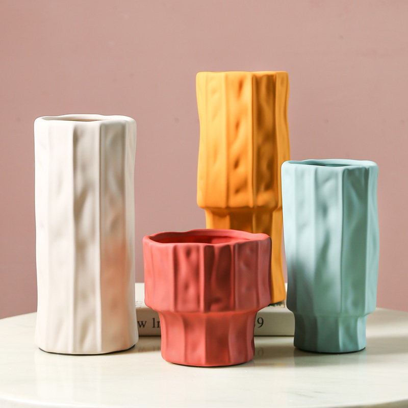 北欧莫兰迪色客厅桌面插花瓶玄关特色陶瓷花瓶样品间软装装饰摆件