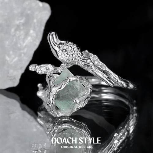 灵蛇缠绕蝴蝶耳钉高级感轻奢