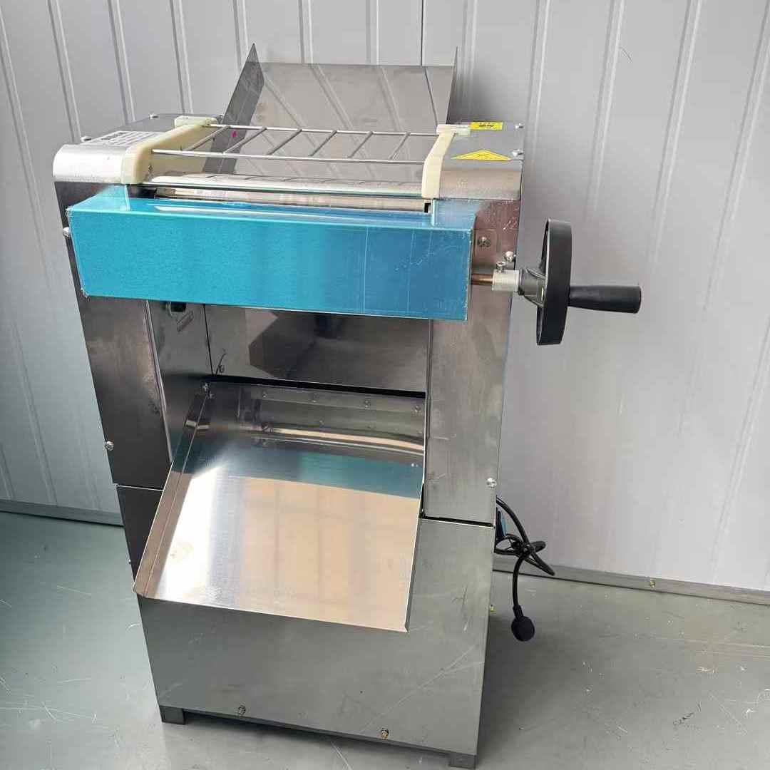 正品晟阳300型立式不锈钢压面机多功能面条机揉面机单边调节