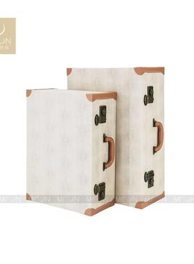 MOON慕空间现代样板间暗纹米色浅色橙边行李箱衣帽间摆件软装装饰